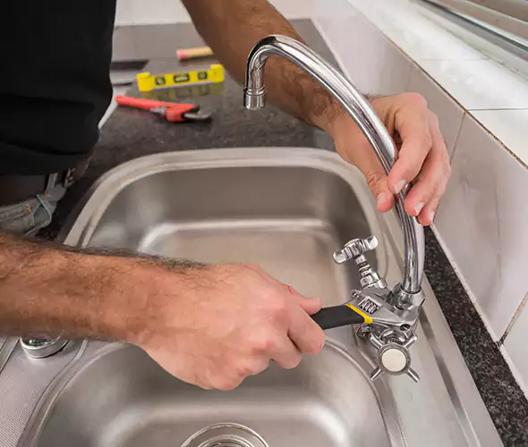 Local Experts for Faucet Repair in West Little River, FL:Schedule Affordable Faucet Repair Services with Us